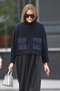 olivia-palermo-out-and-about-in-new-york-09-17-2023-0.jpg