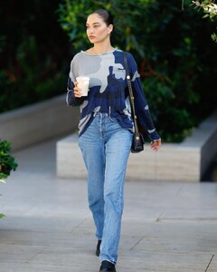 shaninamshaik_369898042_7352802088069549_6760929360448139470_n.jpg