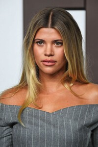 sofia-richie-at-ralph-lauren-spring-2024-ready-to-wear-fashion-show-in-new-york-09-08-2023-1.jpg