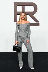 sofia-richie-at-ralph-lauren-spring-2024-ready-to-wear-fashion-show-in-new-york-09-08-2023-5.jpg