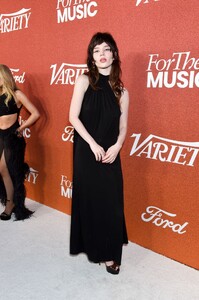 sophie-thatcher-variety-power-of-young-hollywood-event-in-hollywood-08-10-2023-3.jpg