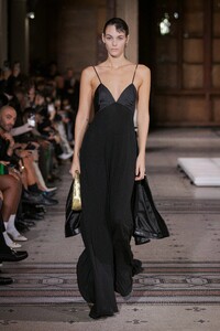 00004-coperni-spring-2023-ready-to-wear-credit-brand.thumb.jpg.040516bbd45b4734ed28c2dfdb0c1b7f.jpg