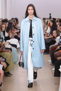 00021-proenza-schouler-spring-2024-ready-to-wear-credit-brand.thumb.jpg.9f5c8d682fd7fc65e2c7c21d61e2a903.jpg