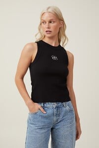 2057331-06-2.jpg