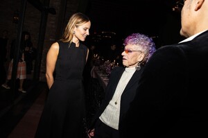 388141515_dianna-6.jpg
