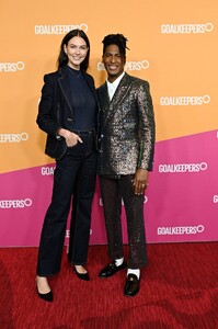 389700400_karlie-1.jpg
