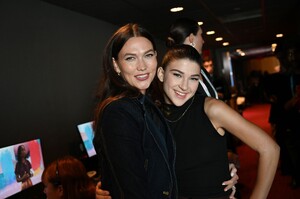 389700458_karlie-13.jpg