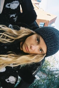 3991126800_2_3_1.jpg