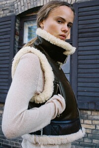 4341721700_2_2_1.jpg
