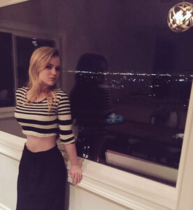 49-hot-pictures-of-sierra-mccormick-are-truly-epic-best-of-comic-books-38.jpg