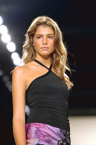 59fbe88ea8188_RalphLaurenSS2000NYFW.jpg.4a0daf93bfe2b2857822d6792dc57772.thumb.jpg.e4553aca54872c0ddad1e6cd514366a4.jpg