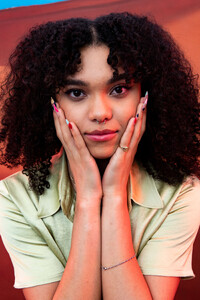 6472bd46ae0ca9f416e33054_Flaunt-Magazine-Sofia2BBryant-Netflix2.jpeg