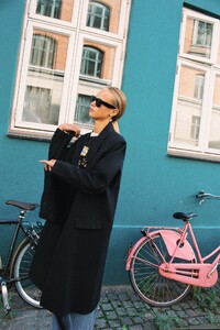 8412324401_1_1_1.jpg