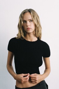 9598244800_2_3_1.jpg