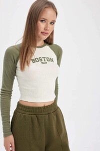 A8993AX_23AU_ER99_03_02.jpg