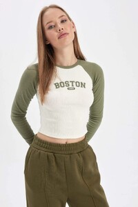 A8993AX_23AU_ER99_04_02.jpg