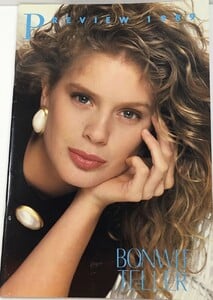 BonwitTellerUSPreview89coverRachelHunter.thumb.jpg.8eb8e63439d30e2579101d3465d52d17.jpg