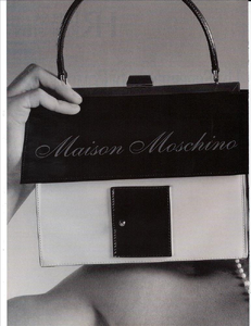 Cometti_Moschino_Fall_Winter_1998_99_02.thumb.png.aaa0616ac5beb758b3dd3fbb8d7e738e.png