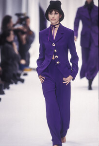 Complice FW 1993 RTW 182.jpg