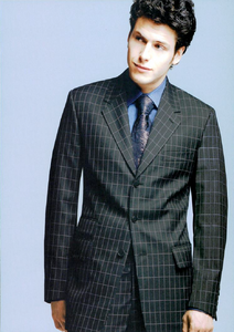 Demarchelier_Woolmark_Fall_Winter_1998_99_05.thumb.png.2c7576c421e4f6b9a19131324196c015.png