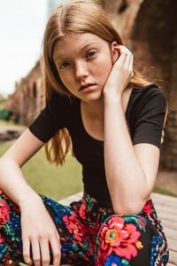 Emma Frick Emma-Frick-by-Gigi-Umbrasaite-Vanity-Teen-Girl-Womenswear-Magazine-19.jpg