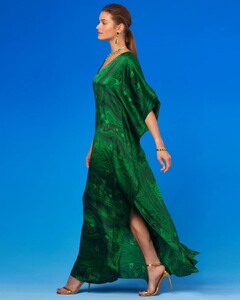 EsmeraldaSilkKaftaninMalachite_2891_lores.jpg