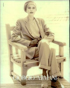 Fallai_Giorgio_Armani_Fall_Winter_1990_91_01.thumb.png.e7fca7790bb0b54653bbb33d57046998.png
