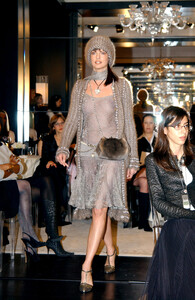 Fashion Show Chanel 2003 (5).jpg