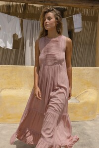 Issy-Pink-Cotton-Maxi-Dress-by-LILYA.thumb.jpg.3f8ea13cf110566b65d259970e75896d.jpg