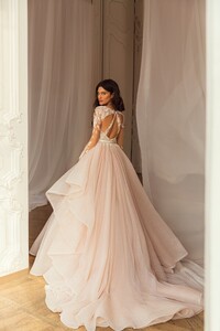 Julia004.jpg
