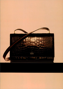 Klein_Gucci_Fall_Winter_1998_99_07.thumb.png.11e4953f56b2f634b3f4ff77ad0e27d9.png