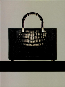 Klein_Gucci_Fall_Winter_1998_99_09.thumb.png.e7906174eefe071205e1a5d82f151740.png