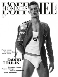 LOFFICIEL-HOMMES-POLSKA-David-Trulik-by-Bartek-Szmigulski.-Kiernan-Fenney-Spring-2020-www.imagea-16.thumb.webp.3a519a4f273da02720675ecbc5c5078e.webp