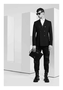 Les-Hommes-Ready-To-Wear-Fall-2021-Milan5.thumb.webp.4a4a761edecf6f29b2b5cd263f9e09c5.webp