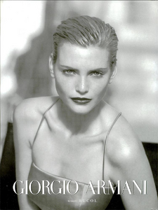 Lindbergh_Giorgio_Armani_Fall_Winter_1996_97_01.thumb.png.00758e8f4f750ae7b7a94a3d86c02557.png