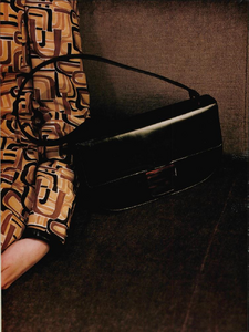 Luchford_Prada_Fall_Winter_1996_97_03.thumb.png.99ecb8388976a07ec208356d45b5168d.png