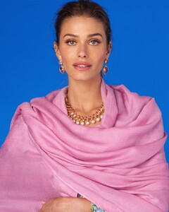 MarielleDressinIris_1750_lores.jpg