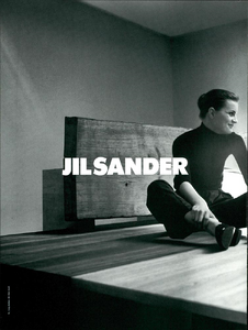 McDean_Jil_Sander_Fall_Winter_1996_97_01.thumb.png.b93617dd5044a5fc16ef220d1321ae76.png