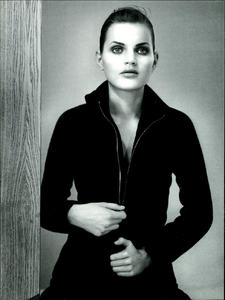 McDean_Jil_Sander_Fall_Winter_1996_97_03.thumb.png.f333fc1ce95ae3352b0c00757b8ebc1a.png