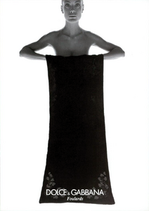 Meisel_Dolce__Gabbana_Fall_Winter_1998_99_04.thumb.png.42c48ed8a46032b05e3481832f084336.png