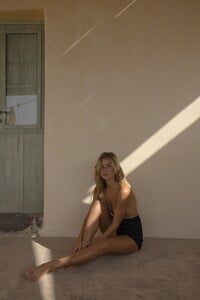 Molly-Black-Summer-Denim-Shorts-by-LILYA-SS23.thumb.jpg.3b8b5155c920d7d24f607b9722e56d23.jpg