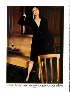 Newton_Emanuel_Ungaro_Parallele_Spring_Summer_1985_06.thumb.png.107872aa2da5edf33774cfbeaef60a1a.png