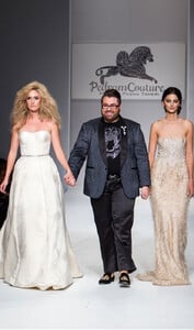 Pedram-Couture-lafw-42.thumb.jpg.411d9a6a81446e6140865f3cc4c7cfab.jpg