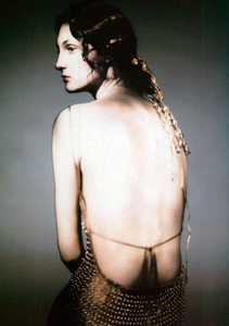 Roversi_Krizia_Vogue_Italia_October_1998_001.thumb.png.4adfb9b38d300fdde8570f886e09b505.png