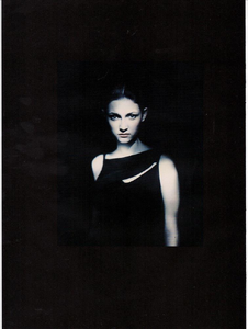 Roversi_Krizia_Vogue_Italia_October_1998_03.thumb.png.7ec6bddc77f368a53519c56b1379ef8f.png