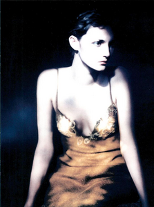 Roversi_Krizia_Vogue_Italia_October_1998_08.thumb.png.446e0580f198bfedc4b36d4c412d49a5.png