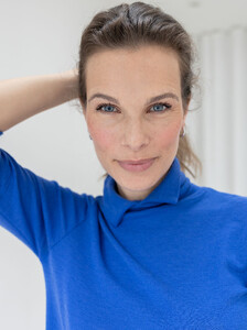 Sabina-Thit_LM-7.thumb.jpg.edddceb342b14e97ba1719ae7278d7e1.jpg