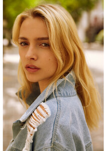 Sophia Huitema 677C4-BFE5-96E0-7080-9CDD0154F936   new        new        new         new         new.jpg