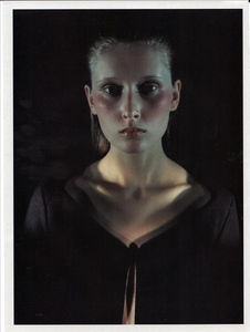 Sorrenti_Strenesse_Fall_Winter_1998_99_03.thumb.png.9e2b658c8c2c156cec3328d9ab5fef3c.png