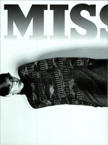 Testino_Missoni_Fall_Winter_1998_99_03.thumb.png.0258b0210980b81756ba2852dfa8b6fc.png